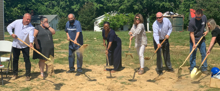 legends-bank-habitat-for-humanity-groundbreaking-montgomery-county